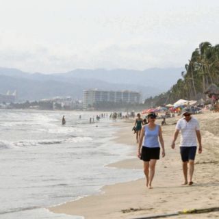 Semarnat lanza estrategia para limpiar playas