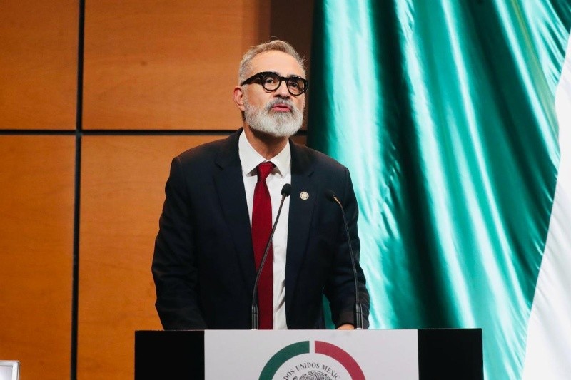  Salvador Caro también ha trabajado en seguridad pública y como docente universitario, formando una visión integral en técnica y estrategia diplomática que aportará al instituto Gilberto Bosques. ESPECIAL