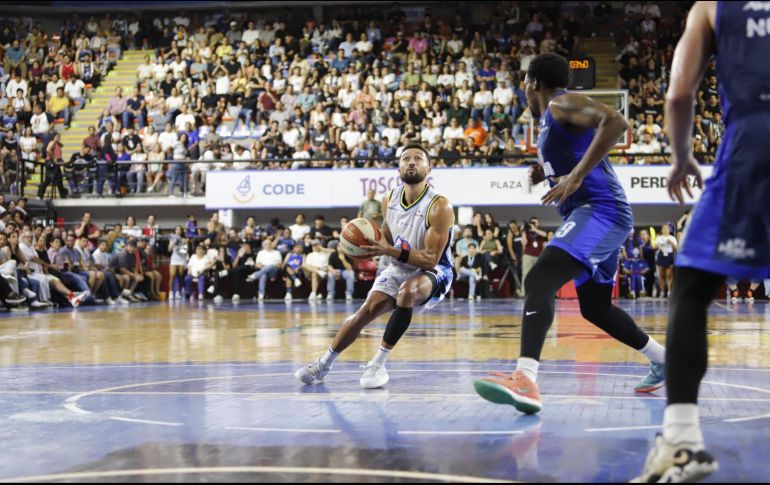 Los Astros de Jalisco estuvieron muy cerca de poner 2 a 0 a su favor la serie de Semifinal. X/ @AstrosJalisco.