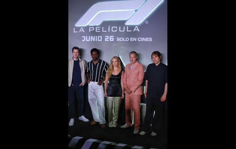 La alfombra roja comenzó a las 18:30 h y fue transmitida en vivo a través del canal oficial de Warner Bros. SUN / ARCHIVO