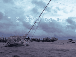 El SMN informó que el centro de la tormenta tropical “Cosme” se mantiene al sur-suroeste de las costas de Baja California Sur. EFE / ARCHIVO