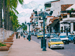 Para buena fortuna de los vallartenses, se augura lluvia para los días 13, 14, 15 y 16 de junio. EL INFORMADOR / ARCHIVO