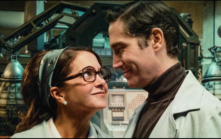 El cine mexicano se sumerge en la ciencia ficción romántica con ‘Nuestros tiempos’, una nueva película protagonizada por Lucero y Benny Ibarra que se estrena este 11 de junio en Netflix. CORTESÍA / NETFLIX