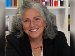 La escritora y poeta española Inma Pelegrín ha sido galardonada con el Premio Lumen de novela 2025 por su obra “Fosca”, que presentó bajo el seudónimo de María Millán. CORTESÍA