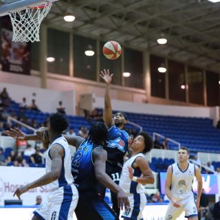 Halcones le sacan el tercer juego de semifinales a los Astros de Jalisco