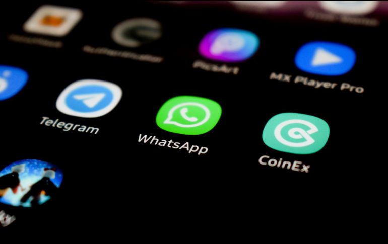 De momento esta función solo cuenta con disponibilidad para la usuarios que cuentan con la versión beta. Unsplash