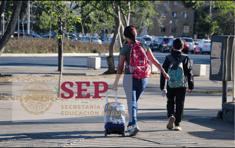 Esta redistribución del tiempo lectivo no afectará los contenidos ni los objetivos académicos establecidos en el plan educativo nacional. EL INFORMADOR/ARCHIVO