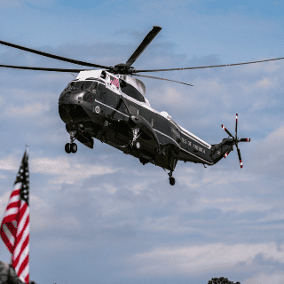 Reducción del personal de la embajada de EU en Irak tras tensiones con Irán