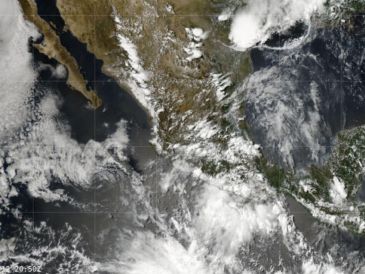 Se pronostica que Cuatro-E incremente su intensidad y se acerque a la categoría de huracán. X/ @conagua_clima.