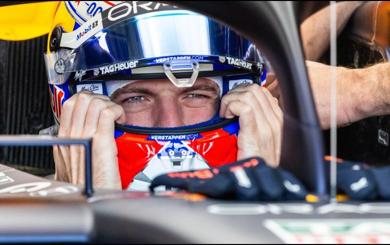 Max Verstappen volvió a demostrar su jerarquía al colocarse como el piloto más rápido de la sesión. EFE / S. Thew