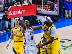 Jalen Williams tuvo la mejor actuación de su carrera en unos playoffs al anotar 40 puntos por el Thunder. EFE/M. Soldi