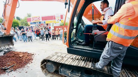 El nuevo Centro Administrativo se construirá en López Mateos a la altura de San Agustín. La obra forma parte de los mil millones de pesos que se proyectan este año en inversión pública en Tlajomulco, además de otros mil millones en programas multianuales. ESPECIAL