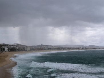 México prevé la posible formación de hasta 37 ciclones con nombre en los océanos Atlántico y Pacífico en la presente temporada, de los cuales cinco podrían impactar al país. EFE / ARCHIVO