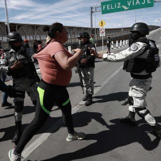 EU no libera a migrantes detenidos en mayo pese a leve aumento en cruces fronterizos