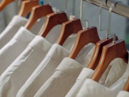 La pérdida de interés en la apariencia personal o la falta de motivación para cambiar de vestimenta pueden estar asociadas a episodios de depresión o agotamiento psicológico. CANVA/ ESPECIAL