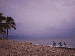 Hoy se espera que la lluvia cubra hasta el 90% de la región, a partir de las 14:00 horas de la tarde. EL INFORMADOR / ARCHIVO