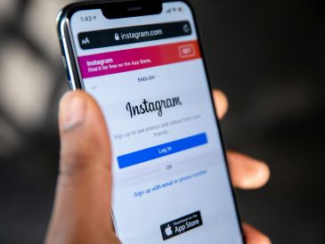 Descubre las nuevas funciones de Instagram. UNSPLASH / S. FEYISSA