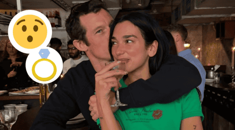 Dua Lipa podría tener un diamante redondo de talla brillante o un diamante de corte europeo antiguo engastado en la banda. Instagram/ @dualipa