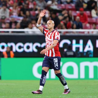 'Chicharito' Hernández llegó a unir el vestidor de Chivas