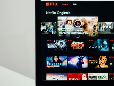 Estas son las series de Netflix que han hecho historia. UNSPLASH / C. DELUVIO