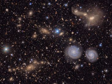 El esfuerzo lleva el nombre de la astrónoma Vera Rubin, quien ofreció la primera evidencia de que una fuerza misteriosa llamada materia oscura podría estar acechando en el universo. ESPECIAL / NSF-DOE Vera C. Rubin Observatory.