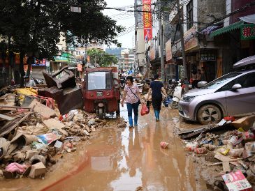 Expertos apuntan que intensas jornadas de lluvia en China, son consecuencia del calentamiento global. XINHUA / D. Hua