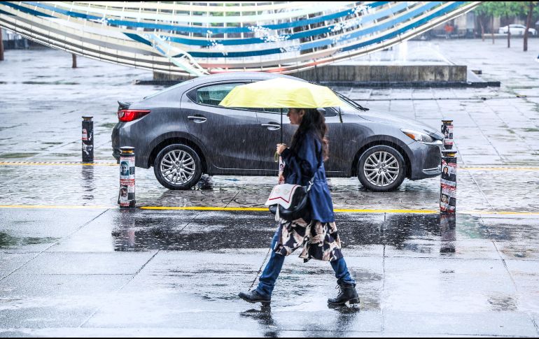 De acuerdo con el SMN, las condiciones anteriores para Guadalajara están siendo causadas por un patrón de circulación tipo monzón y una zona de baja presión con probabilidad para desarrollo ciclónico al sur de Chiapas. EL INFORMADOR / ARCHIVO
