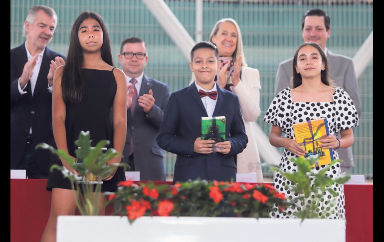 Alumnos que obtuvieron mejores promedios de primaria en el Colegio Alemán de Guadalajara. GENTE BIEN JALISCO / C. Jimeno