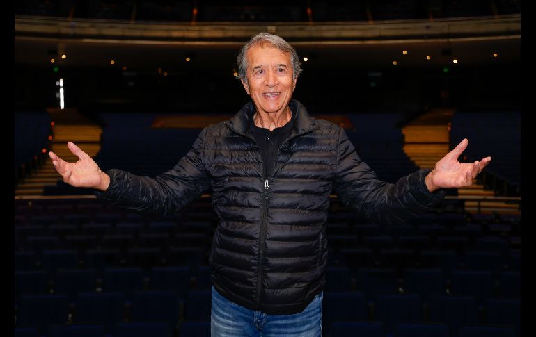 Durante más de cinco décadas José María Napoleón, originario de Aguascalientes ha ganado reconocimiento en México gracias a sus éxitos como “Eres” “Vive”, “Pajarillo” entre otros. EL INFORMADOR/ H. Figueroa.