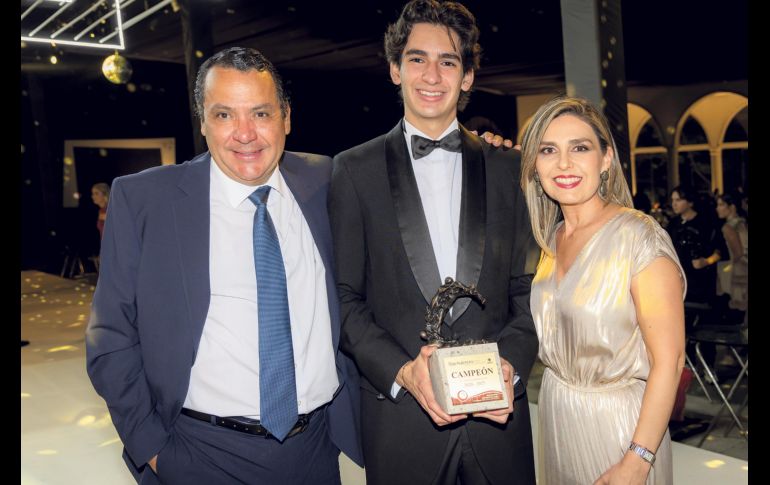 José Luis Tostado y Cecy Cavazos. GENTE BIEN JALISCO / J. Soltero