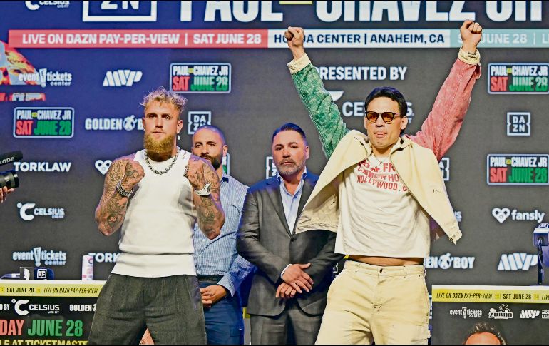 El pleito entre Jake Paul y Julio César Chávez Jr. ha estado rodeado por la polémica. AFP/F. Brown