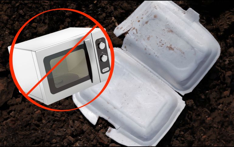 Evita calentar tu comida en este tipo de envases y opta por opciones seguras y reutilizables.  CANVA