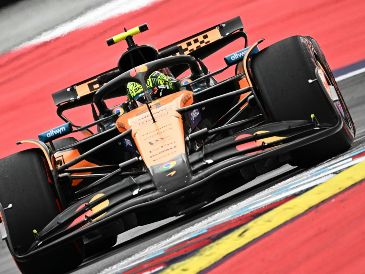 Lando Norris, subcampeón del mundo en 2024, ratificó su afinidad con el Red Bull Ring, circuito donde logró algunos de sus primeros éxitos en la Fórmula 1. AFP / J. Klamar