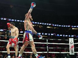Jake Paul ganó la pelea con tarjetas de 99-91, 97-93 y 98-92. AFP/P. Fallon