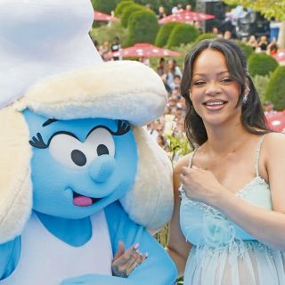 Rihanna luce “Pitufifantástica”