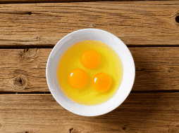 Si tienes hígado graso o preocupaciones sobre tu dieta, siempre es recomendable consultar a un médico o a un dietista-nutricionista registrado para obtener asesoramiento personalizado. CANVA