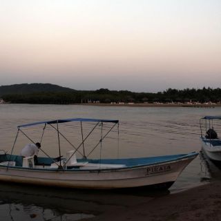 Cerrarán la navegación a embarcaciones pequeñas en la costa de Jalisco por el paso de Flossie