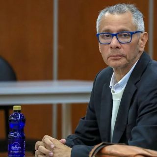 México insiste en dar asilo al exvicepresidente de Ecuador Jorge Glas