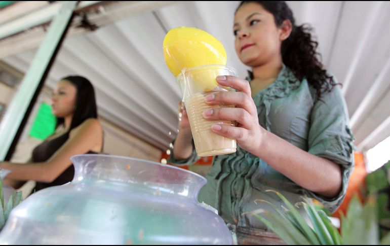Descubre qué tan saludable es el agua de horchata. EL INFORMADOR / ARCHIVO