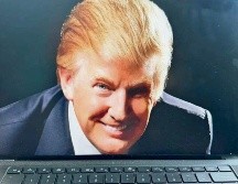 El hacker exhibió una foto de Donald Trump en varios de los equipos de la Universidad de Columbia que fueron intervenidos. ESPECIAL
