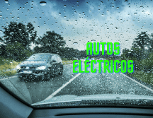 Las baterías de un auto eléctrico alcanzan una mayor vida útil a comparación de la batería de un auto convencional. ESPECIAL / CANVA
