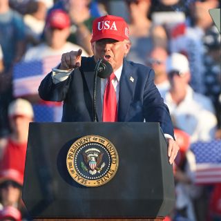 Trump informa que enviará cartas a países para notificar sobre aranceles