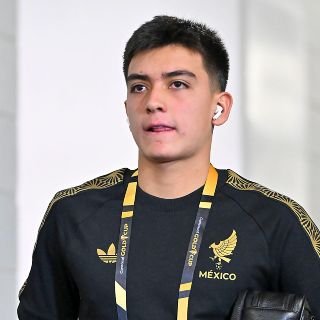 Gilberto Mora podría llegar a Europa, agente de Santiago Giménez lo "ficha"