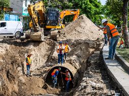 Se estima que la totalidad de las labores podrían extenderse hasta el jueves, cuando se espera sea reabierta la circulación a la normalidad. EL INFORMADOR / A. Navarro