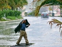 Por su parte, el avance de la onda tropical 9 sobre el sureste y sur del país, también generará lluvias. SUN / ARCHIVO