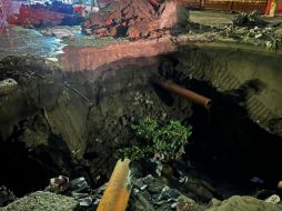 Los vecinos de la zona, que se encontraba siendo intervenida por personal del Siapa, reportaron el incidente a las autoridades. ESPECIAL