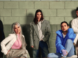 Con un enfoque centrado en la fortaleza de sus protagonistas, En el barro expone no solo la crudeza del sistema penitenciario, sino también las relaciones, tensiones y alianzas que surgen en un ambiente hostil. ESPECIAL/NETFLIX