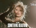 ‘Something Beautiful’ es una ópera experimental basada en el último álbum de la cantante. ESPECIAL