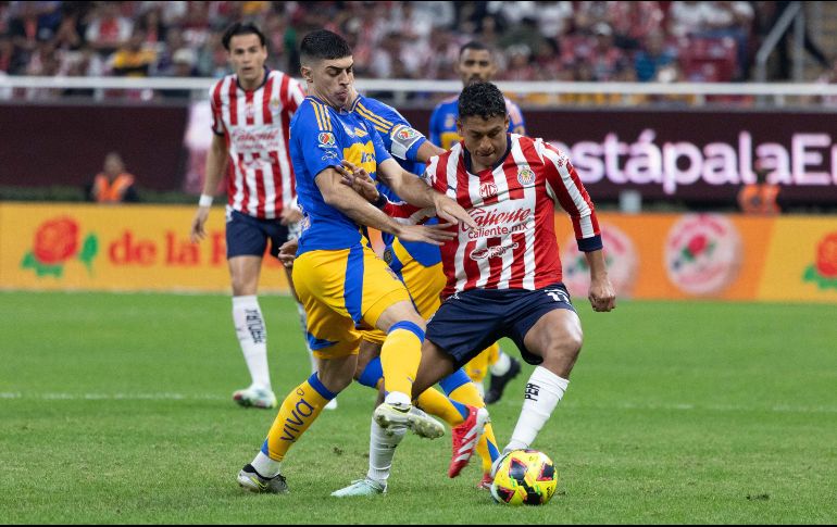 Chivas solicitó el aplazamiento del partido ante Tigres, petición que fue aceptada por la Liga MX. IMAGO7.