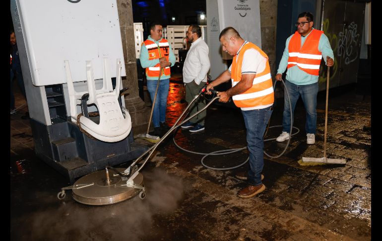 Se trata de 5 hidrolavadoras nuevas, de las cuales tres serán exclusivas para Centro Histórico y dos atenderán otros polígonos de la ciudad. EL INFORMADOR/ H. Figueroa